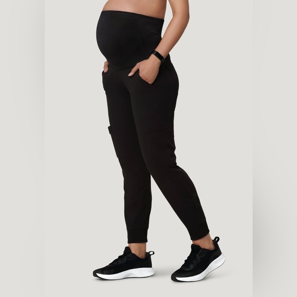 Mandala Maternity Jogger Scrub Pants - Medium Petite - Picture 2 of 4